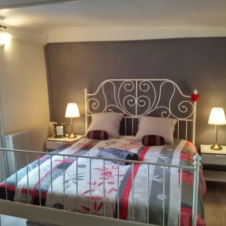 La Loge Ste Jeanne D'arc * روان